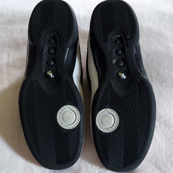 🏀11xHP🏀 Vtg Iverson RBK Off The Clock Collection Patent Leather & Suede Mids - Picture 11 of 12